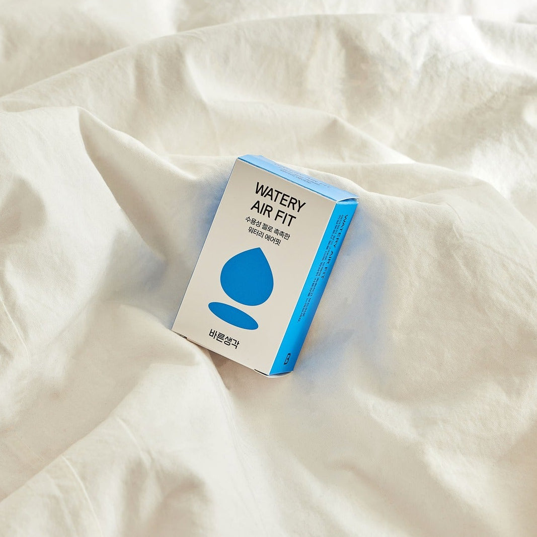 WATERY AIR FIT | ถุงยางอนามัย รุ่นพิเศษเพิ่มเจลหล่อลื่นสูตรน้ำ ชุ่มชื้นยาวนาน (12 ชิ้น)